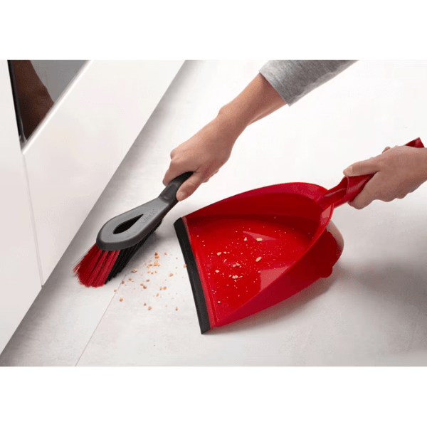 Vileda Red Dustpan & Brush AT NAPEV GH