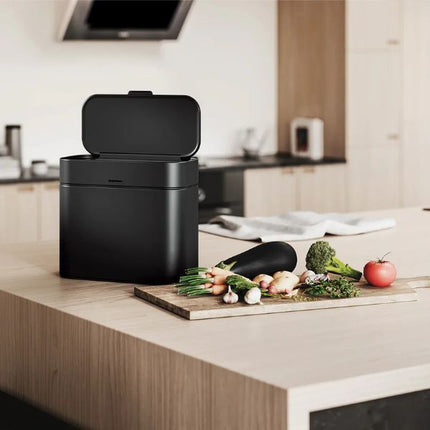 Simplehuman 4L Compost Caddy Matte Black at Napev GH